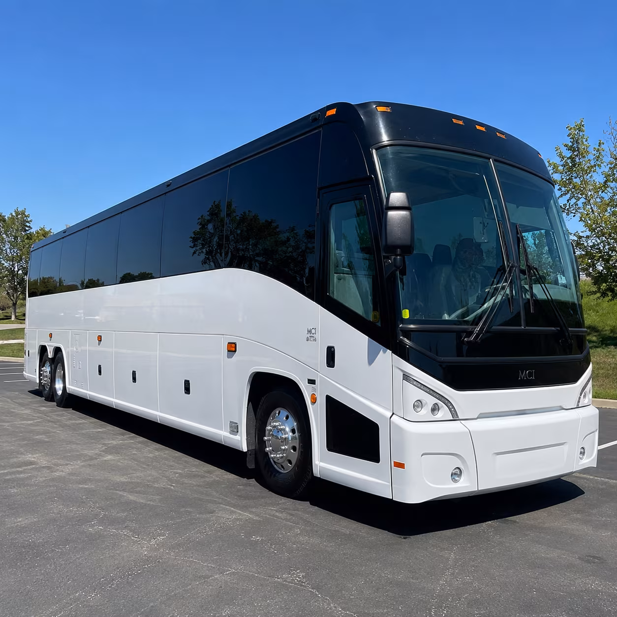 busrentalwestsacramento com is how west sacramento corporate groups get to the airport without the chaos