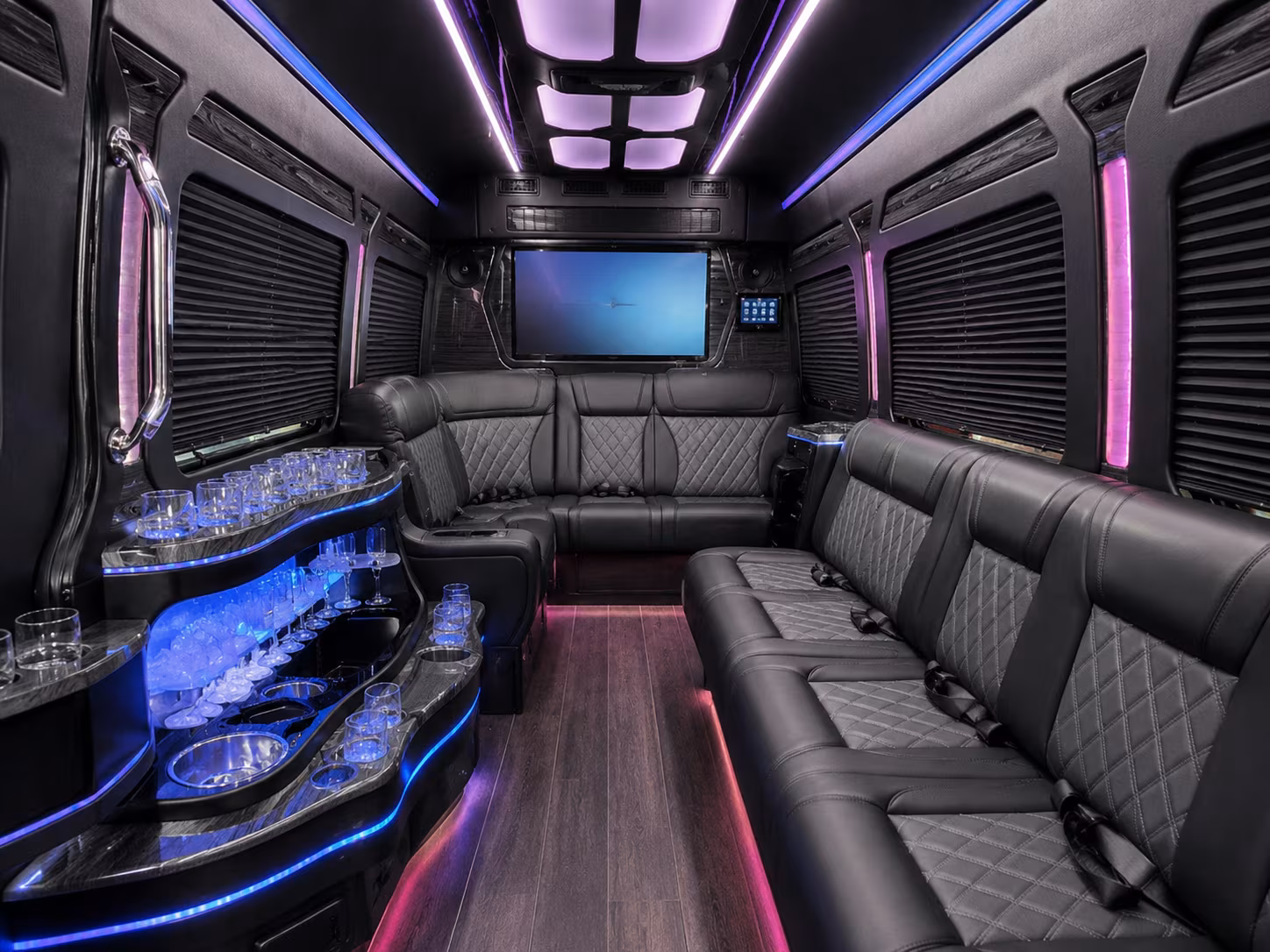 for the best 49ers and giants road trips start with the right bus