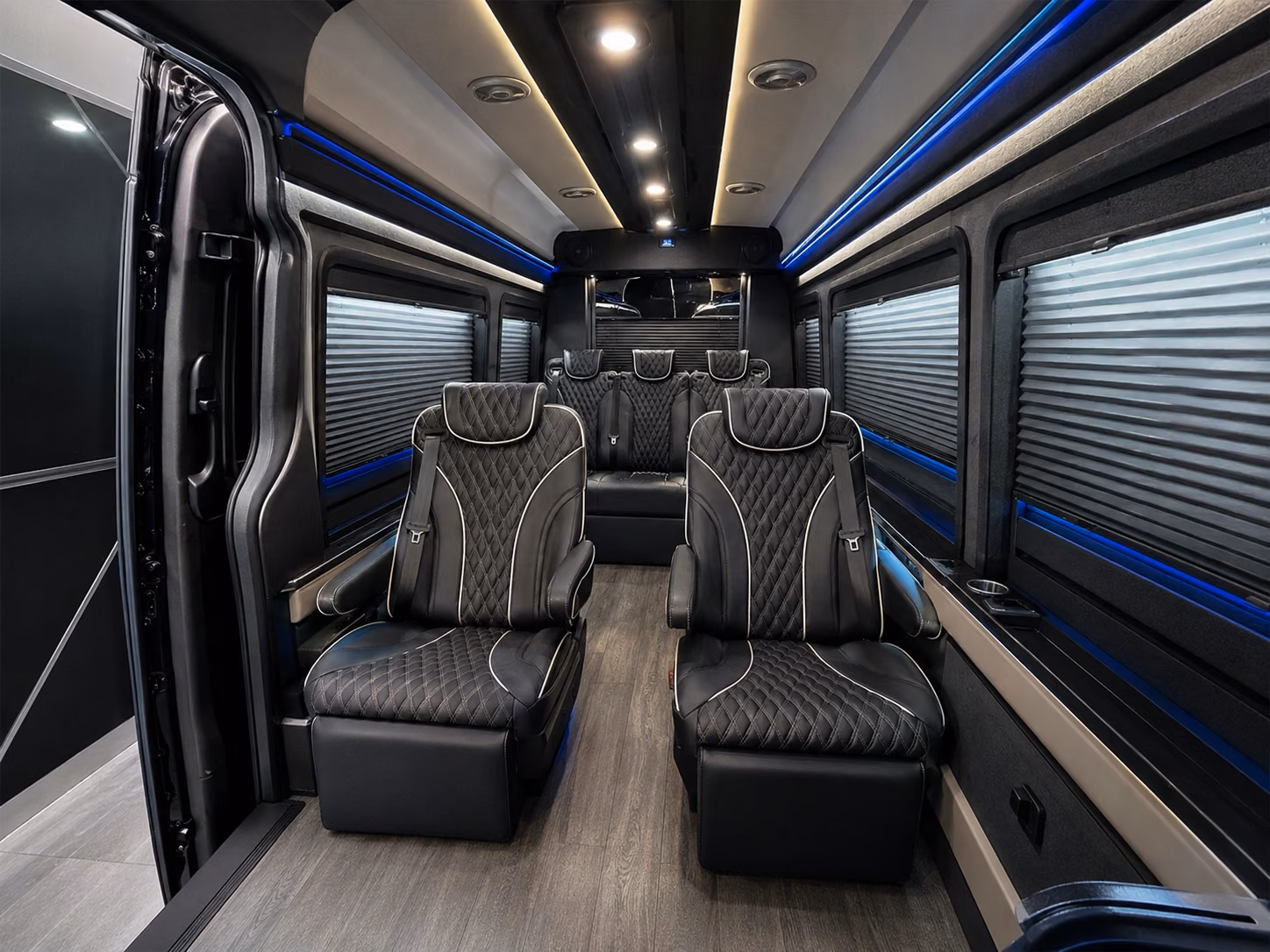 view instant online quotes for west sacramento airport shuttle buses